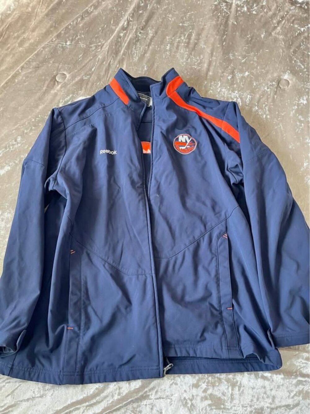 Reebok New York Islanders NHL Center Ice Collection Jacket 2XL